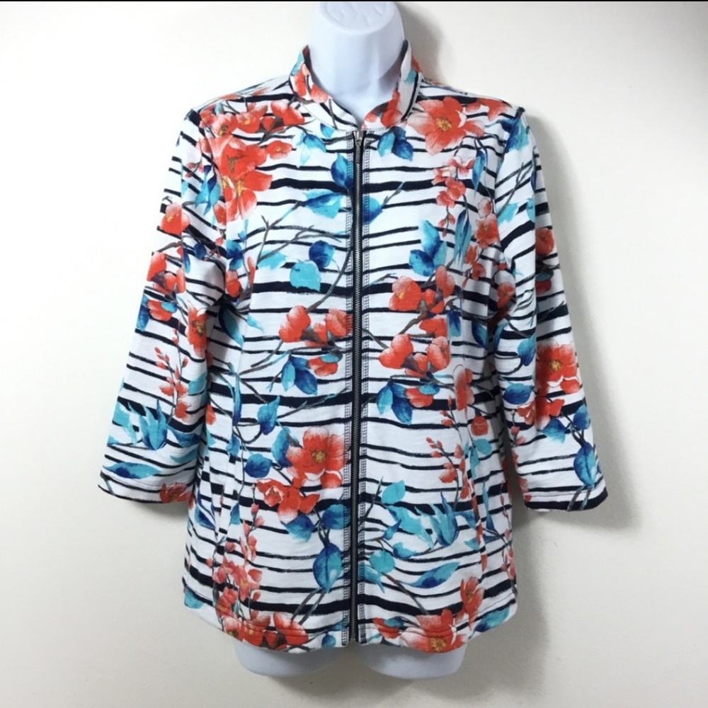 💙 Chico's Floral Jacket 💙